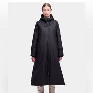 Stutterheim Mosebacke Long Winter Black Small Raincoat